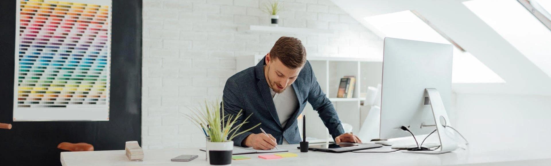 Motion & Graphic Designer